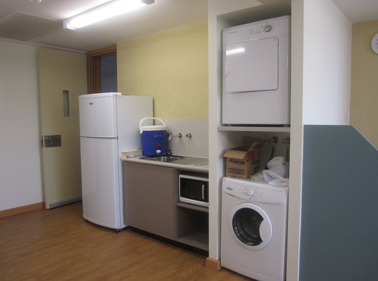 Upstairs shared kitchen and laundry area, Murray Unit, Villawood IDC