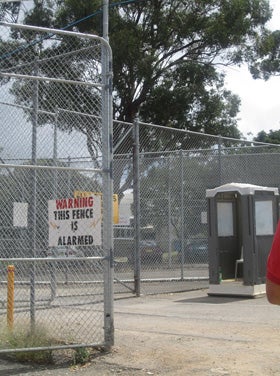 Description: External fences, Villawood IDC