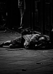 Homeless man sleeping (c) Sonny Harlow