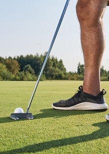 Disabled sportsperson playing golf